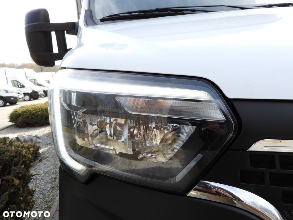 Renault MASTER PLANDEKA 10 PALET WEBASTO TEMPOMAT LEDY PNEUMATYKA KLIMATYZACJA  165KM - 22