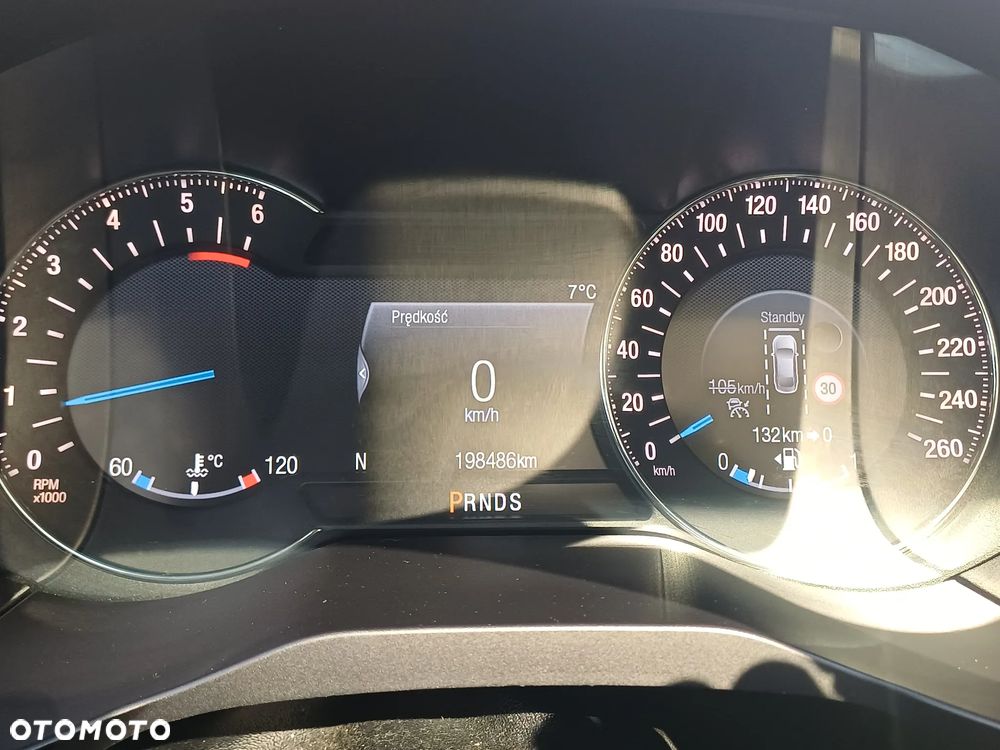 Ford Edge 2.0 TDCi Bi-Turbo 4x4 Vignale - 39