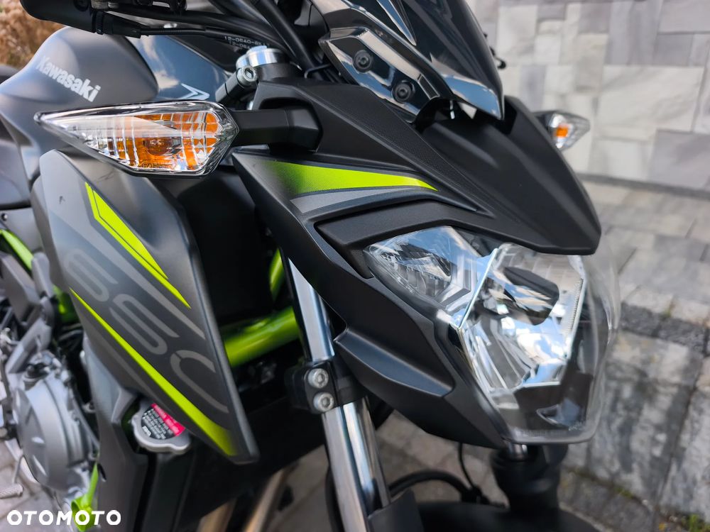 Kawasaki Z 650 - 7