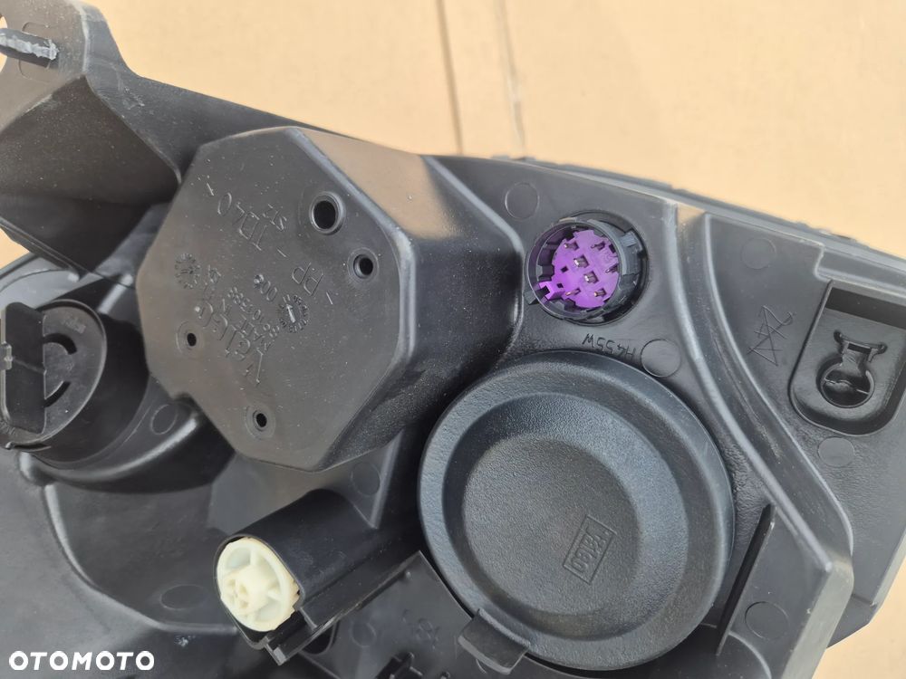 Fiat Punto Grande lampa prawa.Grafitowa.Valeo.2009-2011. - 9