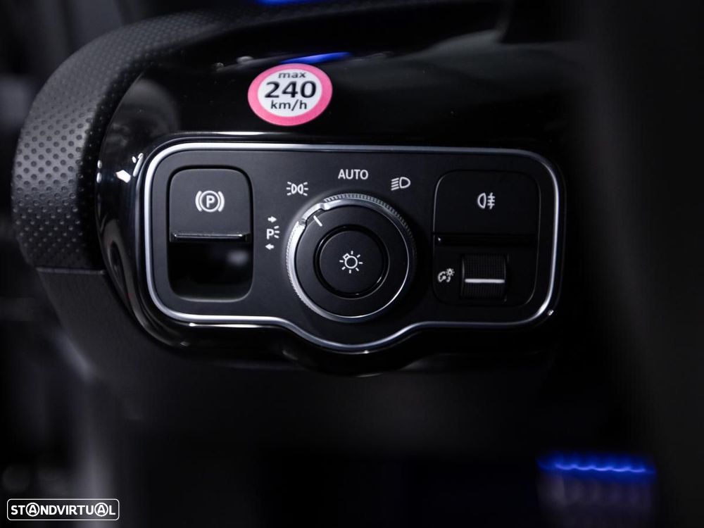 Mercedes-Benz CLA 45 AMG S Shooting Brake 4Matic+ - 22