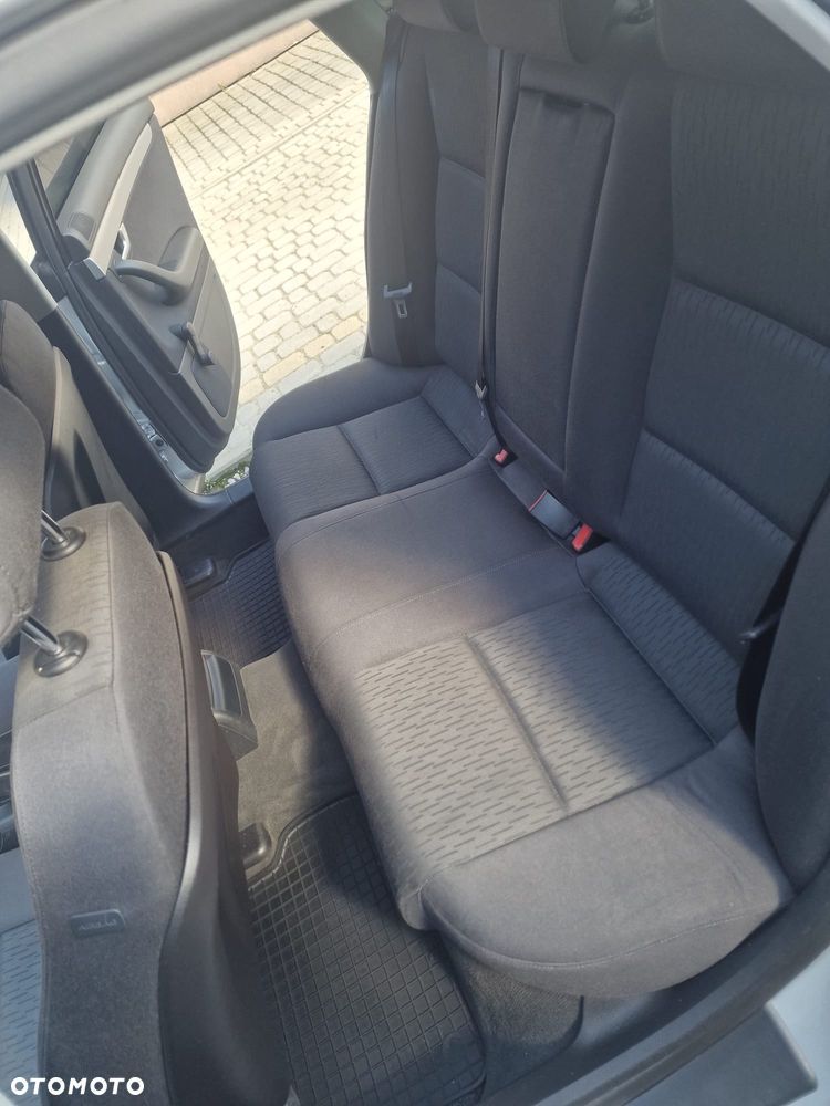 Audi A4 Avant - 9