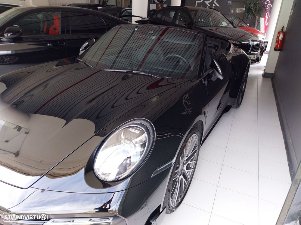 Porsche 911 Série F - 20