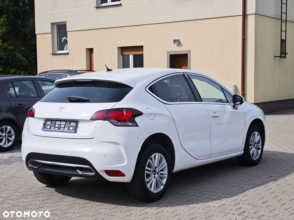 Citroën DS4 HDi 110 Chic - 5