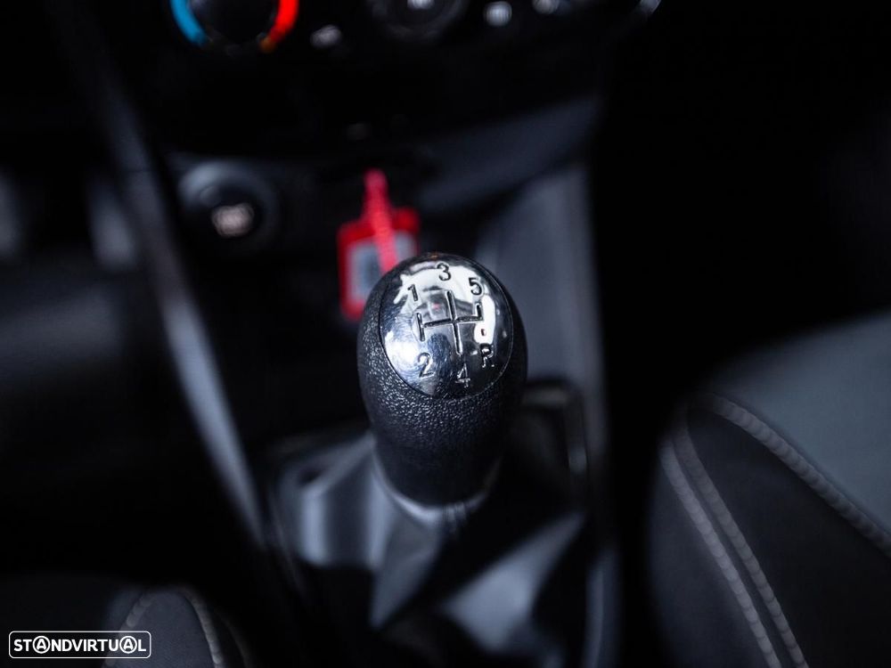Renault Clio - 16