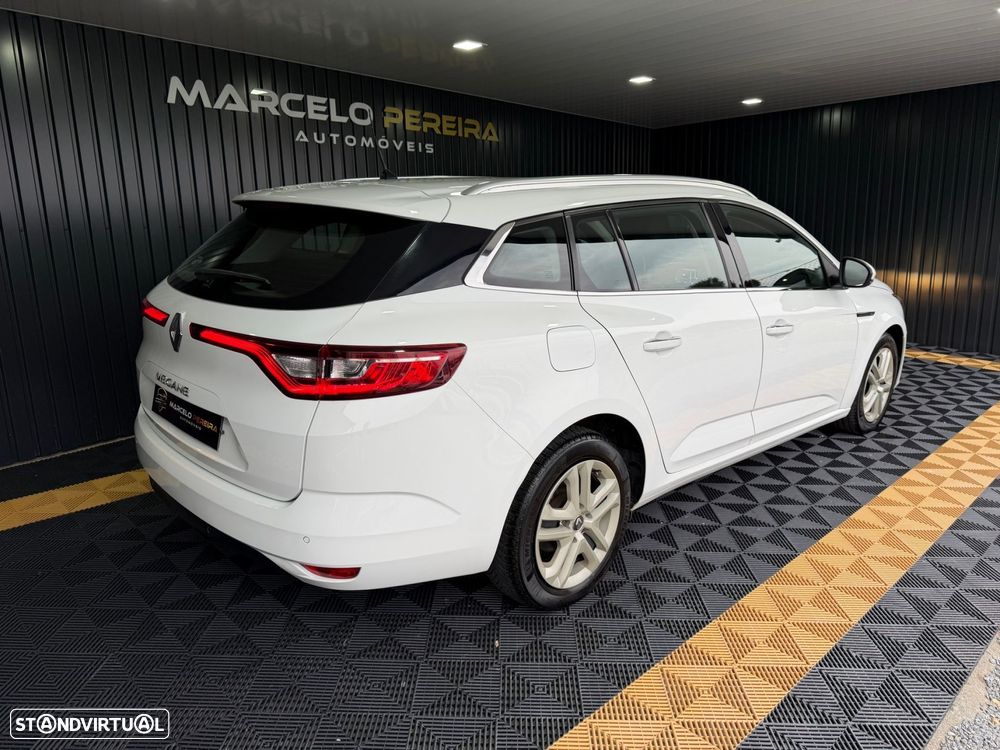 Renault Mégane Sport Tourer 1.5 dCi Limited - 5