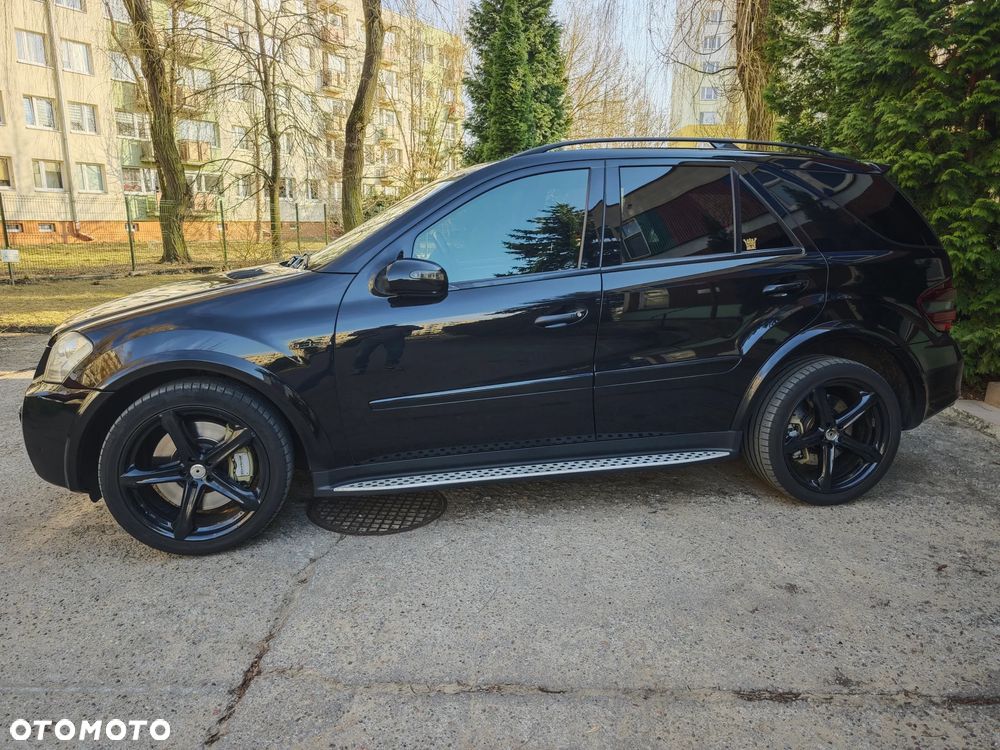 Mercedes-Benz ML 63 AMG 4Matic 7G-TRONIC - 3