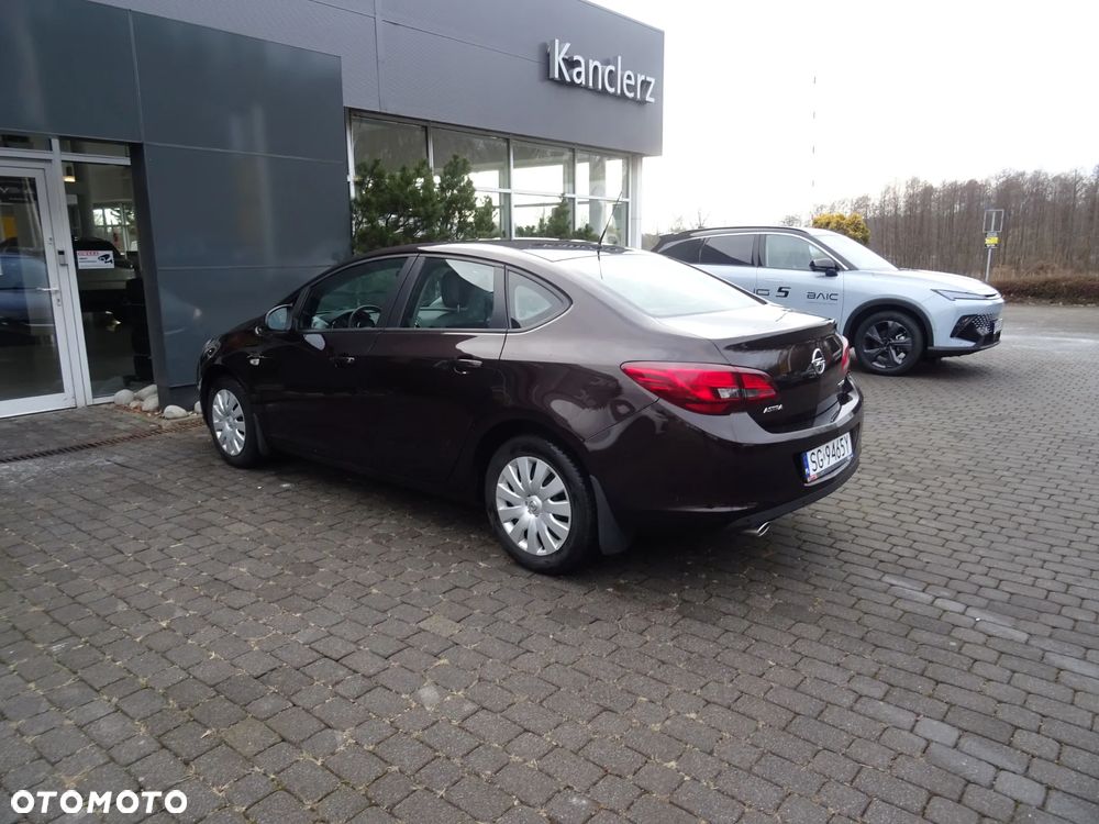 Opel Astra 1.4 T Active EU6 - 7