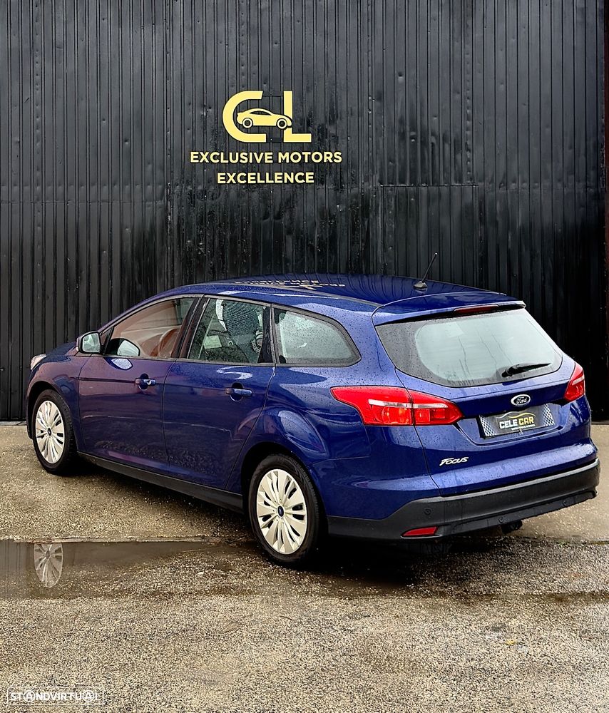 Ford Focus SW 1.5 TDCi EcoBlue Business - 5