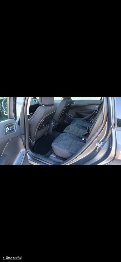 Peugeot 308 SW 1.6 HDi Premium - 6