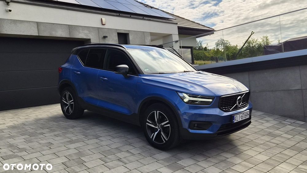 Volvo XC 40 D4 AWD Geartronic R-Design - 4
