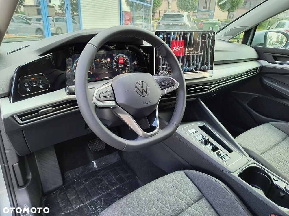 Volkswagen Golf - 12