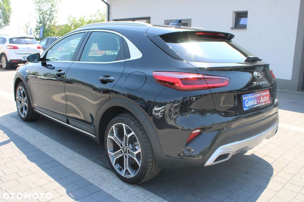 Kia XCeed - 14