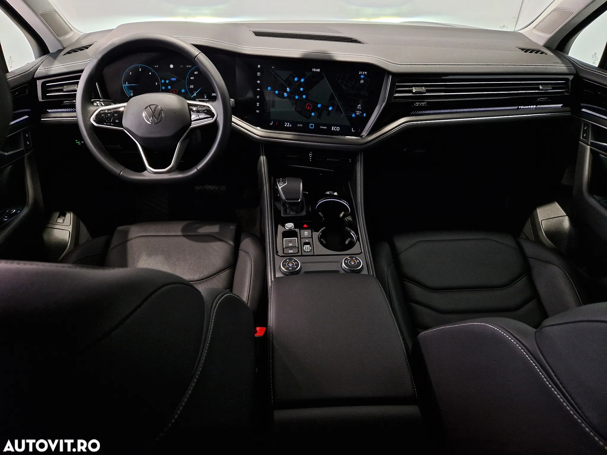 Volkswagen Touareg - 12