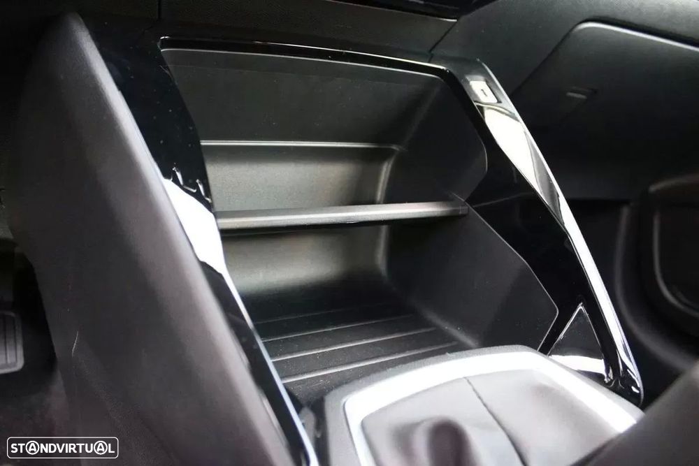 Peugeot 208 1.2 PureTech Active - 21