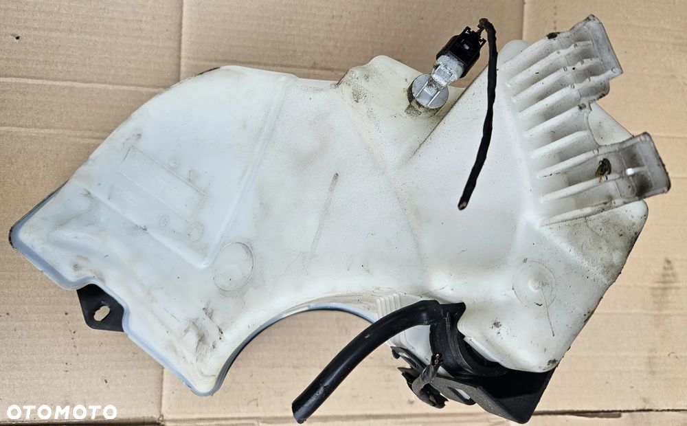 BMW E46 zbiorniczek zbiornik płynu do spryskiwaczy - 3