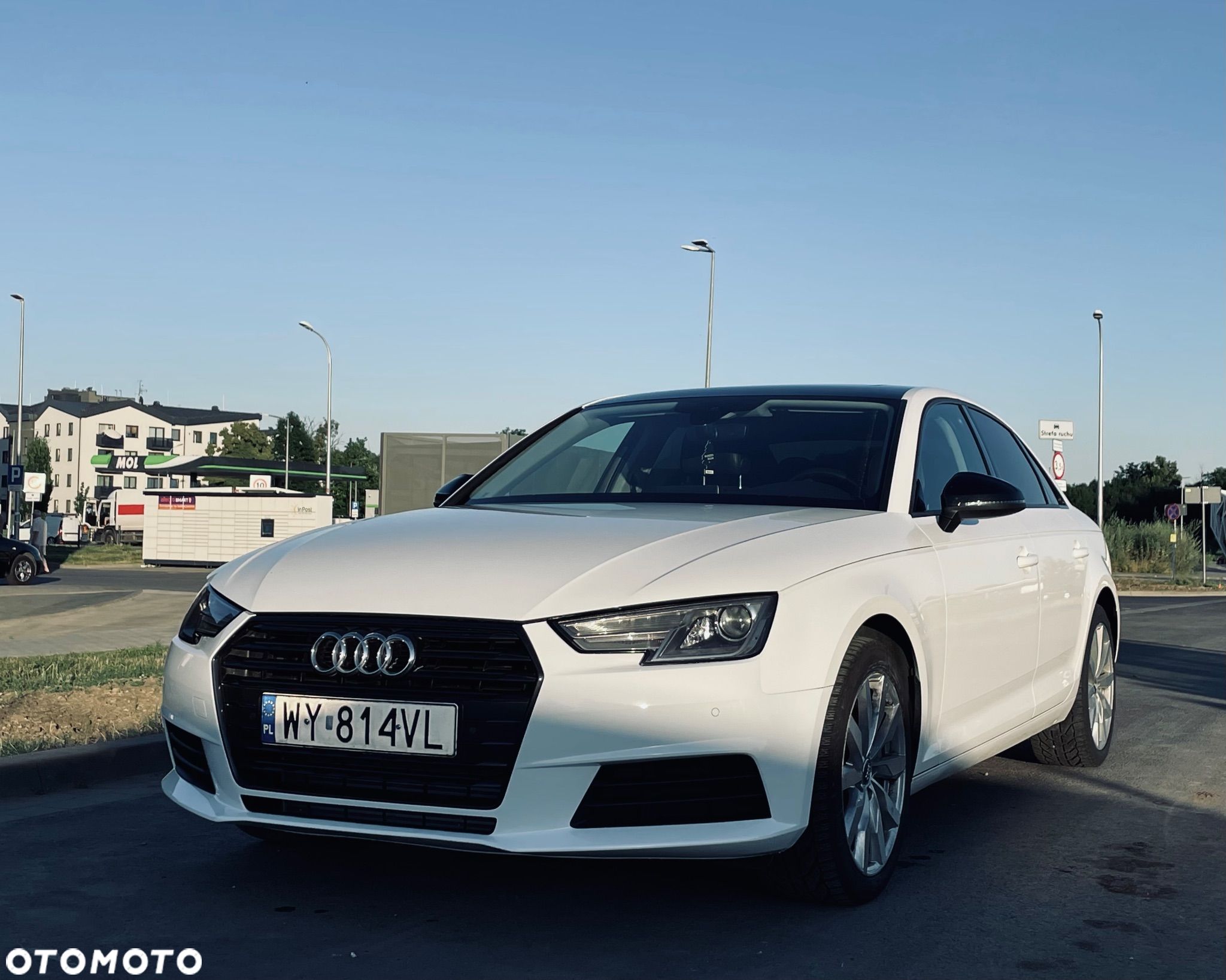 Audi A4 - 1