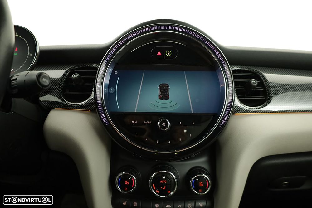 MINI Cabrio - 17
