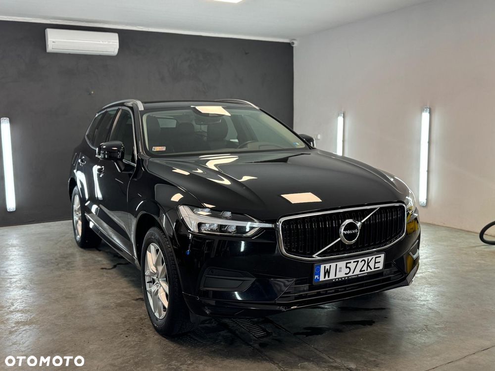 Volvo XC 60 D4 Momentum Pro - 1