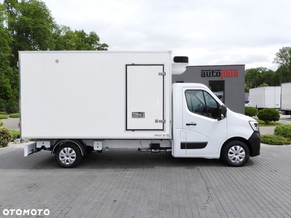 Renault MASTER CHŁODNIA KONTENER -10*C FUNKCJA GRZANIA ZASILANIE 230V TEMPOMAT LEDY KLIMATYZACJA  165KM - 8