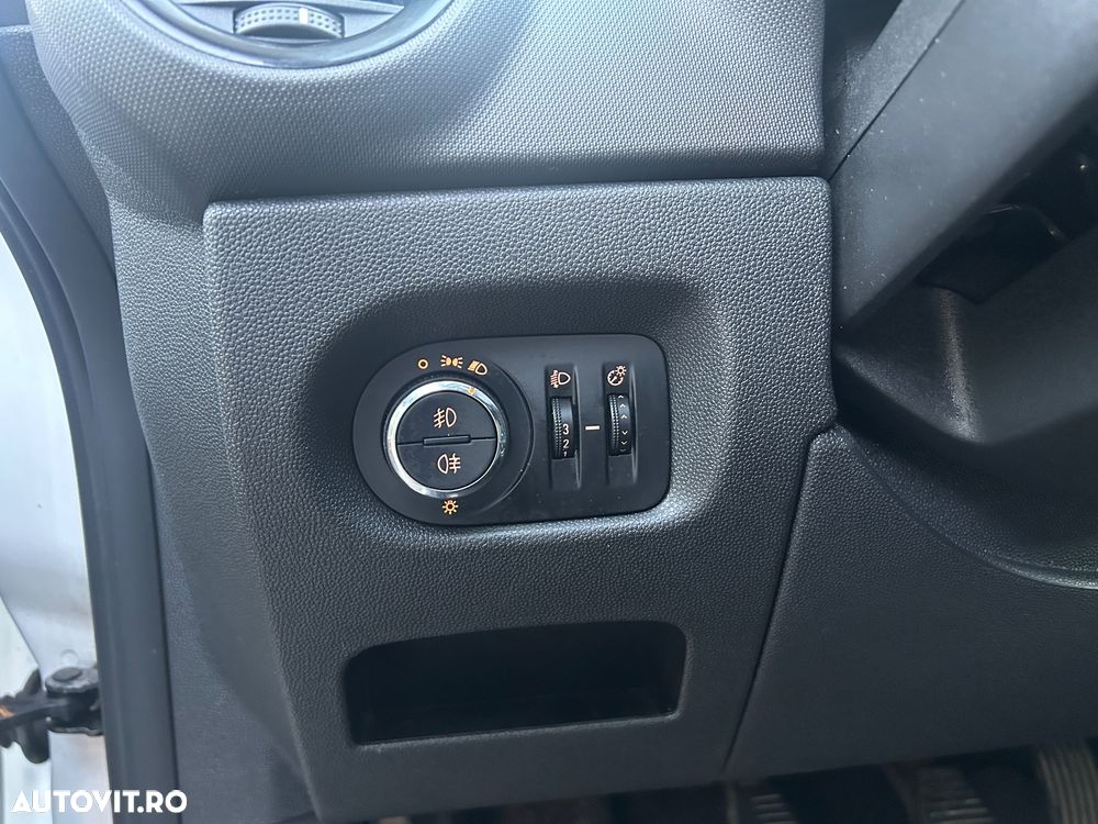 Opel Corsa - 19