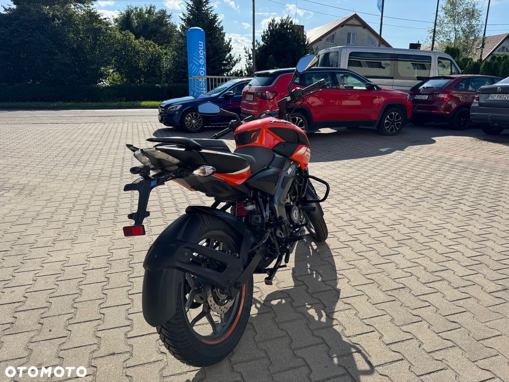 Bajaj Pulsar - 6
