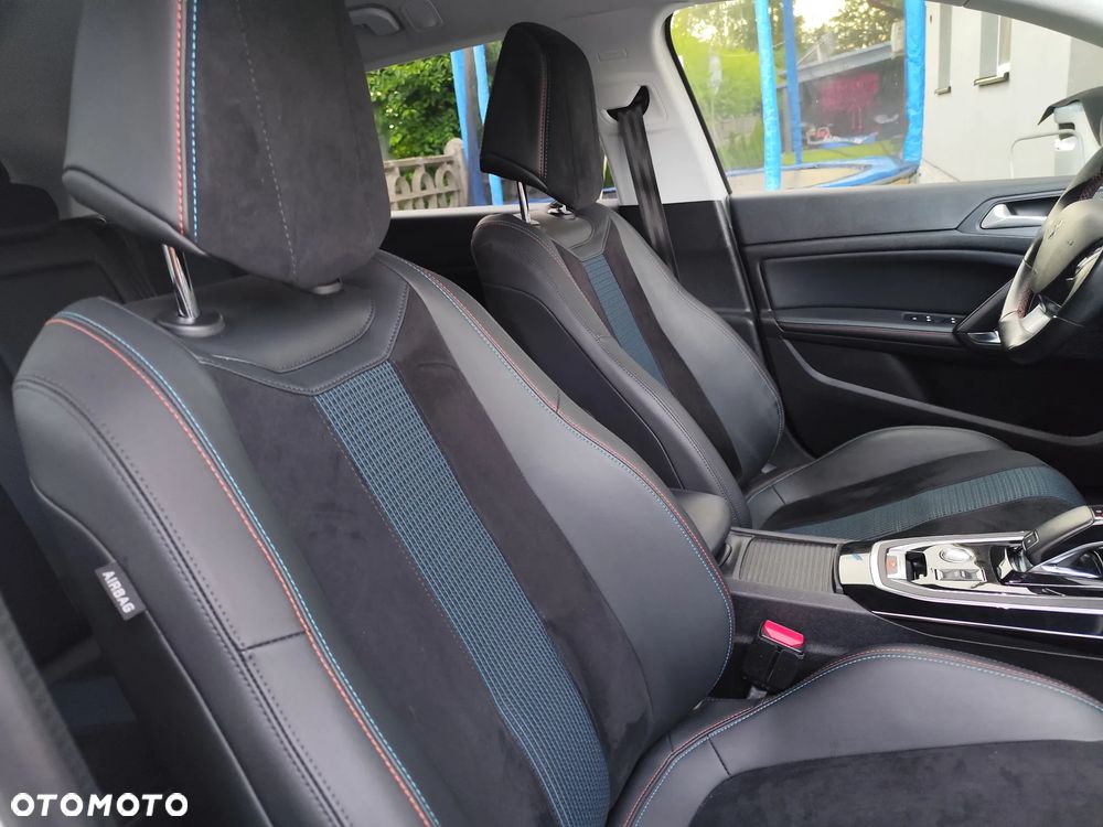 Peugeot 308 PureTech 130 GPF EAT8 Stop & Start Tech Edition - 37