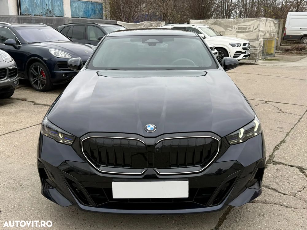 BMW Seria 5 520i Aut. - 1