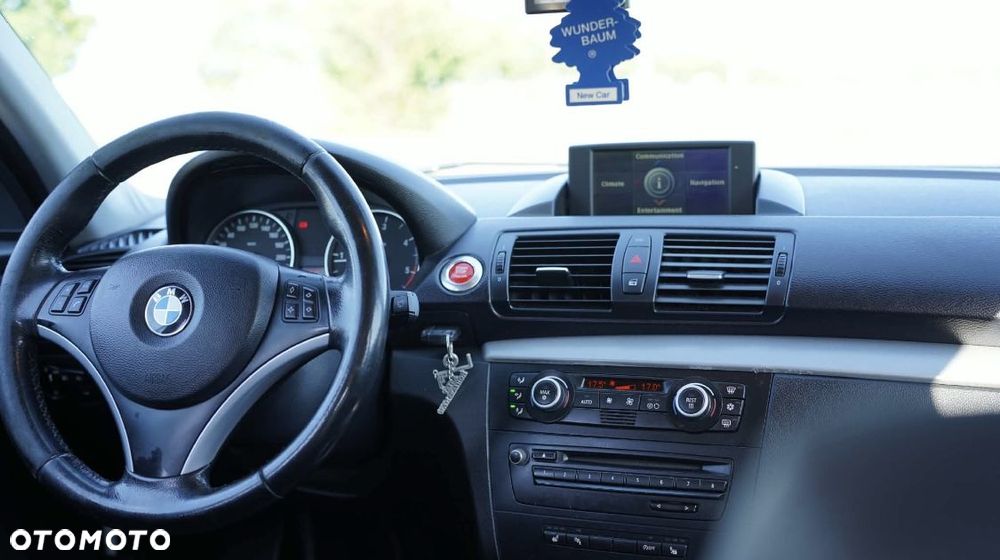 BMW Seria 1 118d - 4