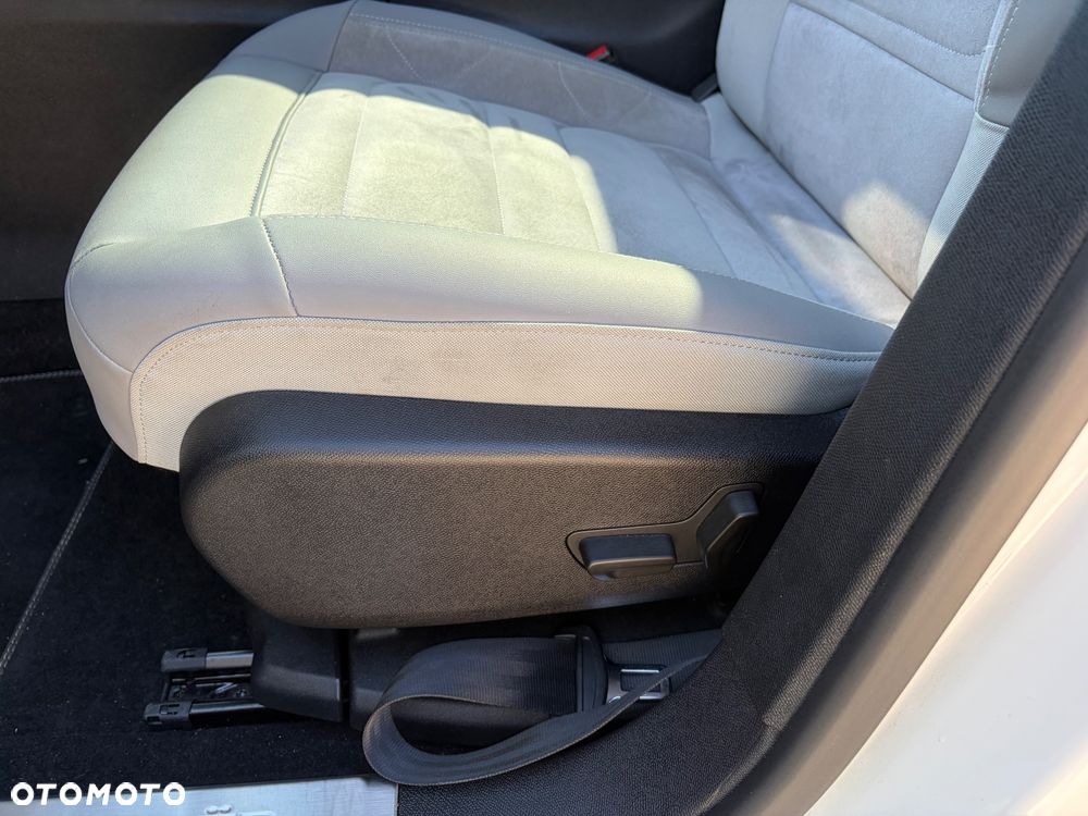 Citroën C5 Aircross Hybrid 136 ë-DSC6 SHINE - 31