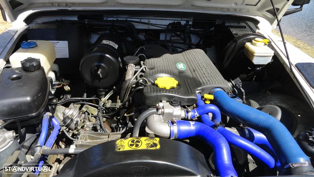 Land Rover Defender 90 2.5 TDi Metal Top - 23