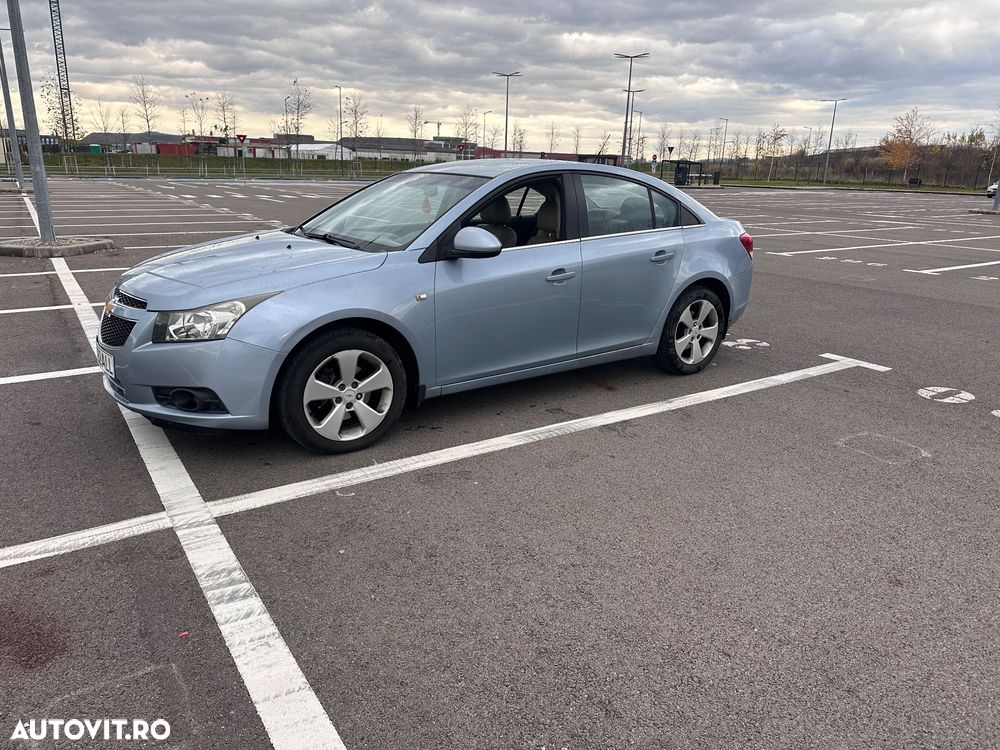 Chevrolet Cruze 2.0 LT - 10