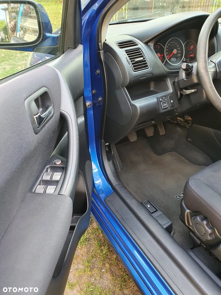 Honda Civic 1.4i - 11