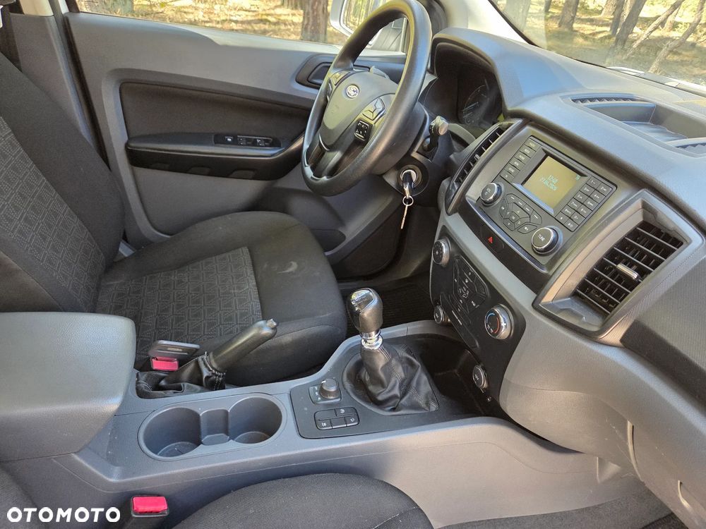 Ford Ranger - 8