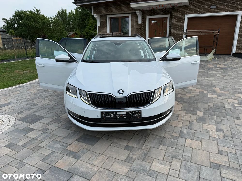 Skoda Octavia 1.6 TDI Premium Edition - 6