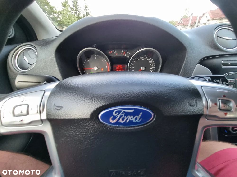 Ford Mondeo 1.6 TDCi Ambiente - 28