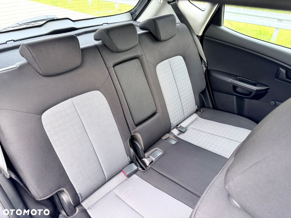 Kia Venga 1.4 L - 15