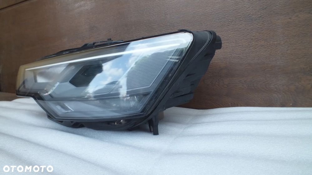 Lampa przednia lewa Led Audi A6 C8 4K0941033 - 3