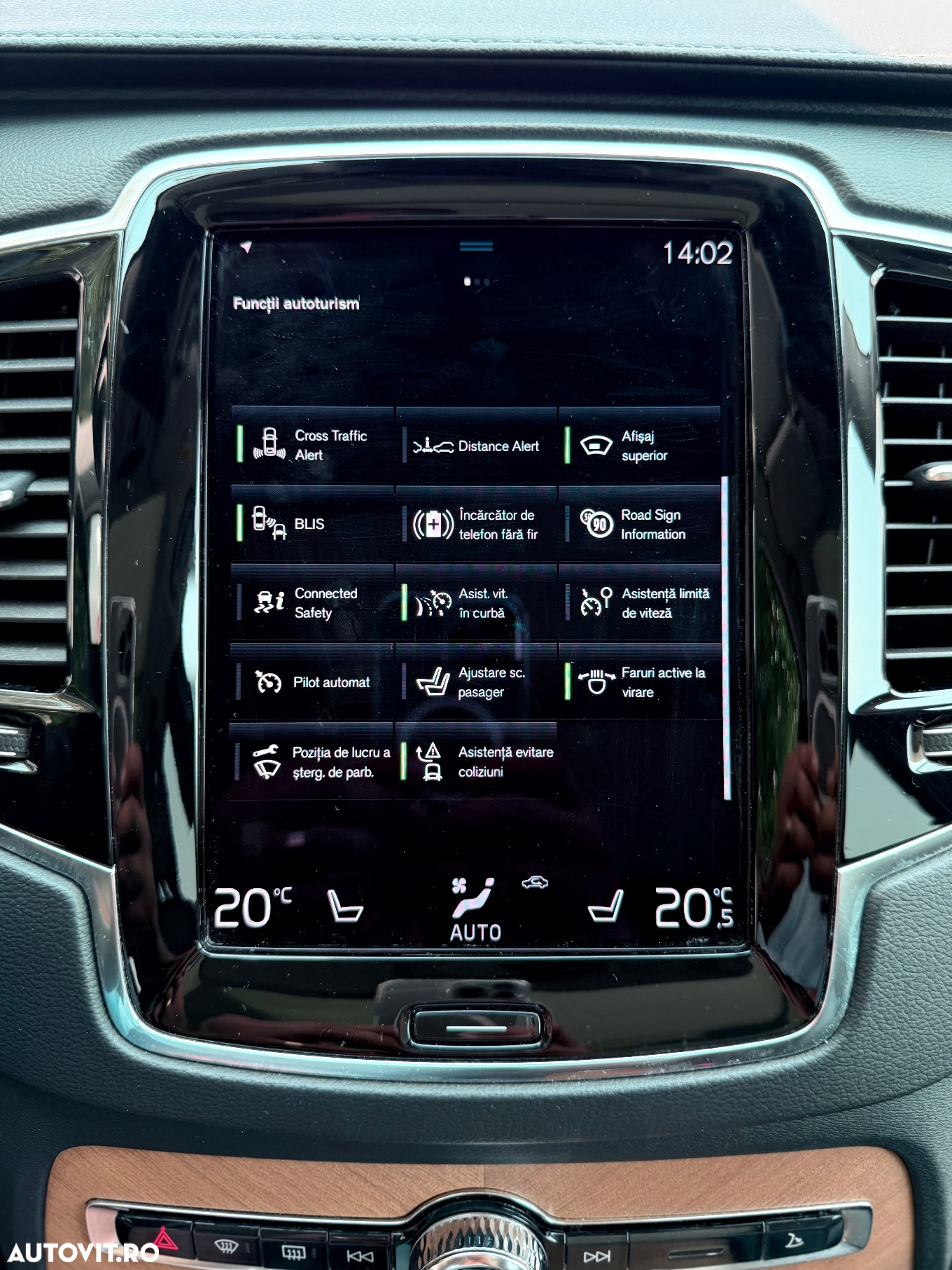 Volvo XC 90 T8 AWD Recharge Geartronic Inscription - 38
