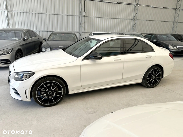 Mercedes-Benz Klasa C 200 4MATIC 9G-TRONIC