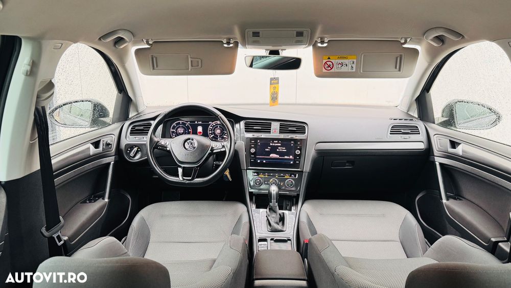 Volkswagen Golf 1.6 TDI DSG Highline - 8