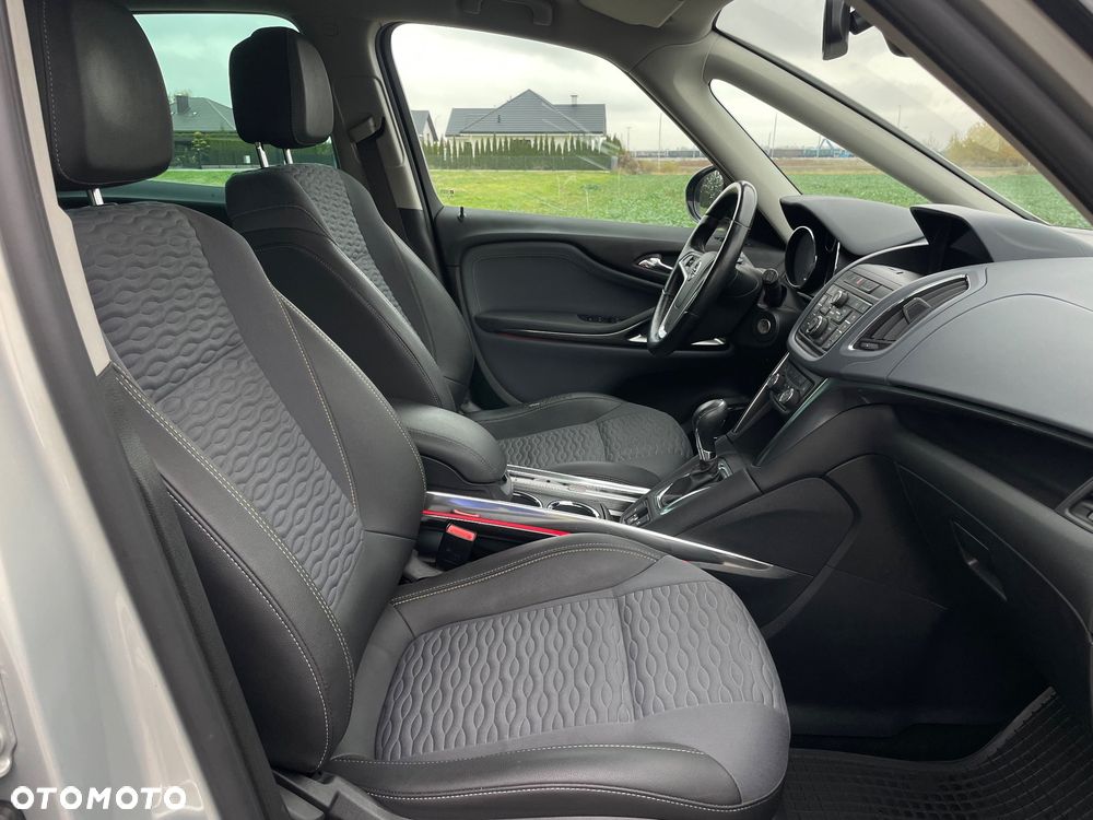 Opel Zafira Tourer 2.0 CDTI Automatik Innovation - 17