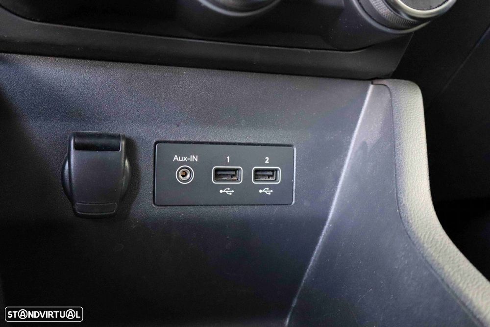 Renault Clio 1.0 TCe Evolution Bi-Fuel - 34