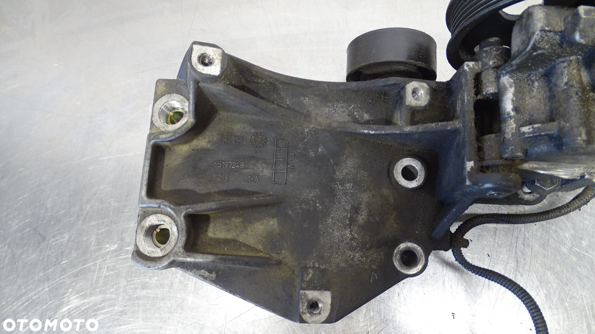 POMPA WSPOMAGANIA ALFA ROMEO 159 JTDM 7617955560   55157248 - 3