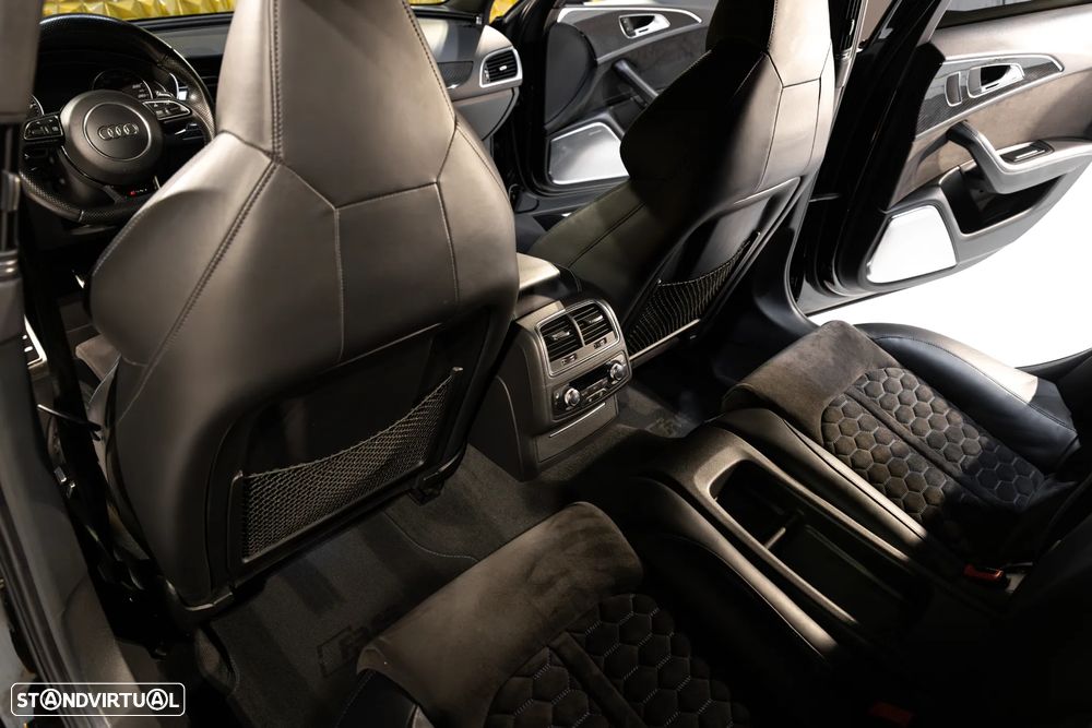Audi RS6 Avant 4.0 TFSi Plus quattro Tiptronic - 35
