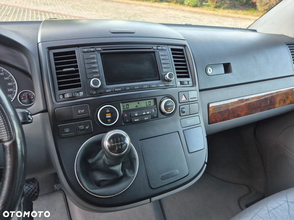 Volkswagen Multivan L1 Highline - 18