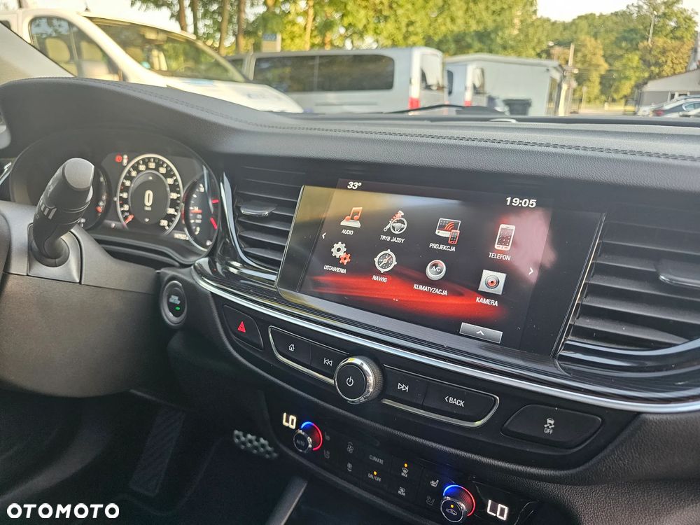 Opel Insignia 2.0 BiTurbo 4x4 Innovation - 22