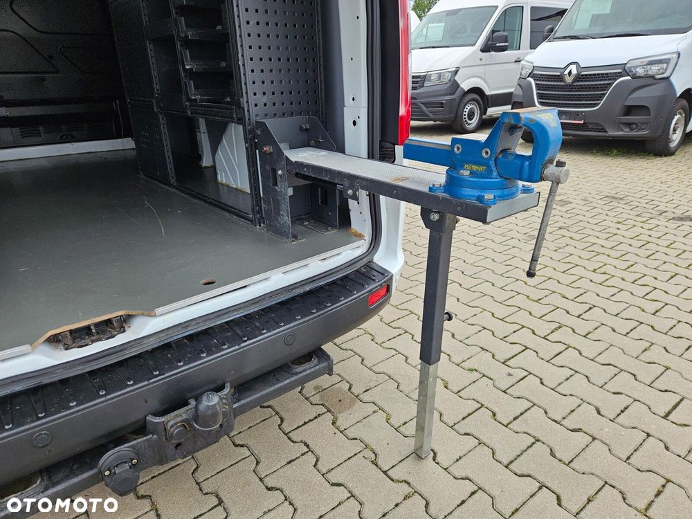 Ford transit-custom L2H1 *46999zł NETTO* Zabudowa warsztatowa 2.0TdCi/131KM - 19