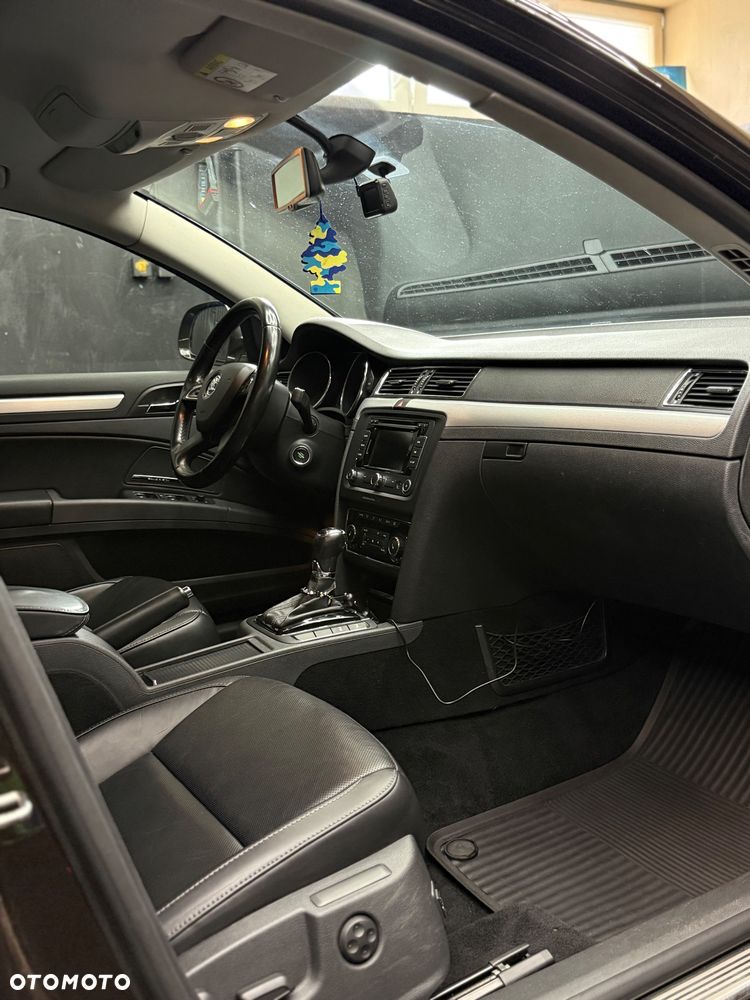 Skoda Superb - 20