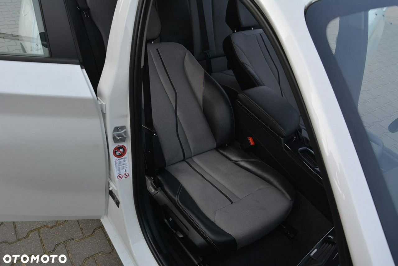 BMW Seria 1 125i M Sport - 18